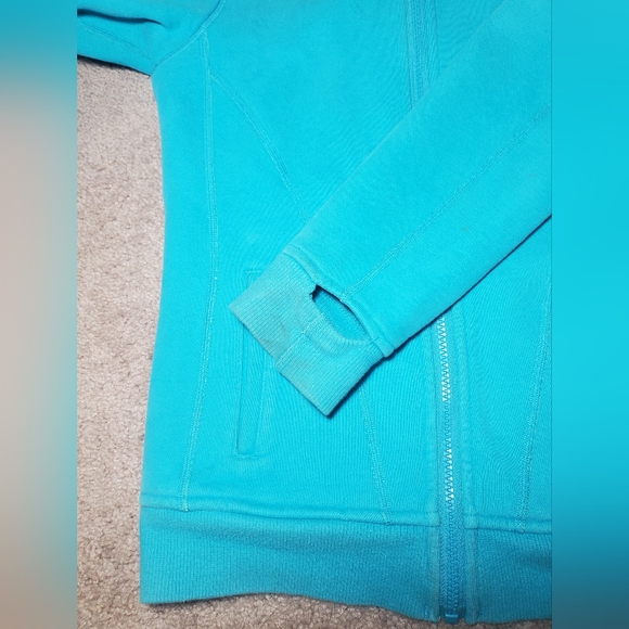 Ivivva Athletica Blue Sweater Size 12 - Picture 5 of 9